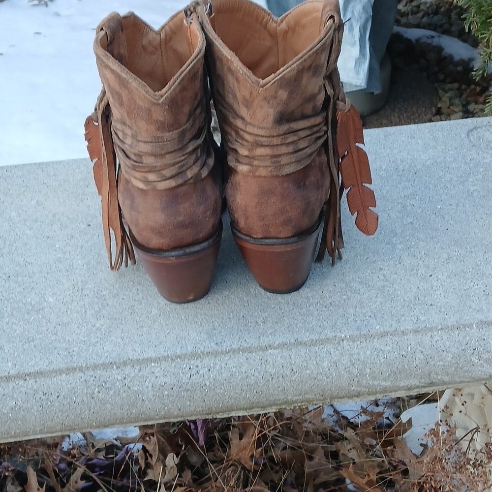 Lucchese womens Robyn western boot size 9, EUC - Picture 9 of 12